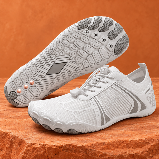 SteppX Grounding light-gray pair on orange sandstone
